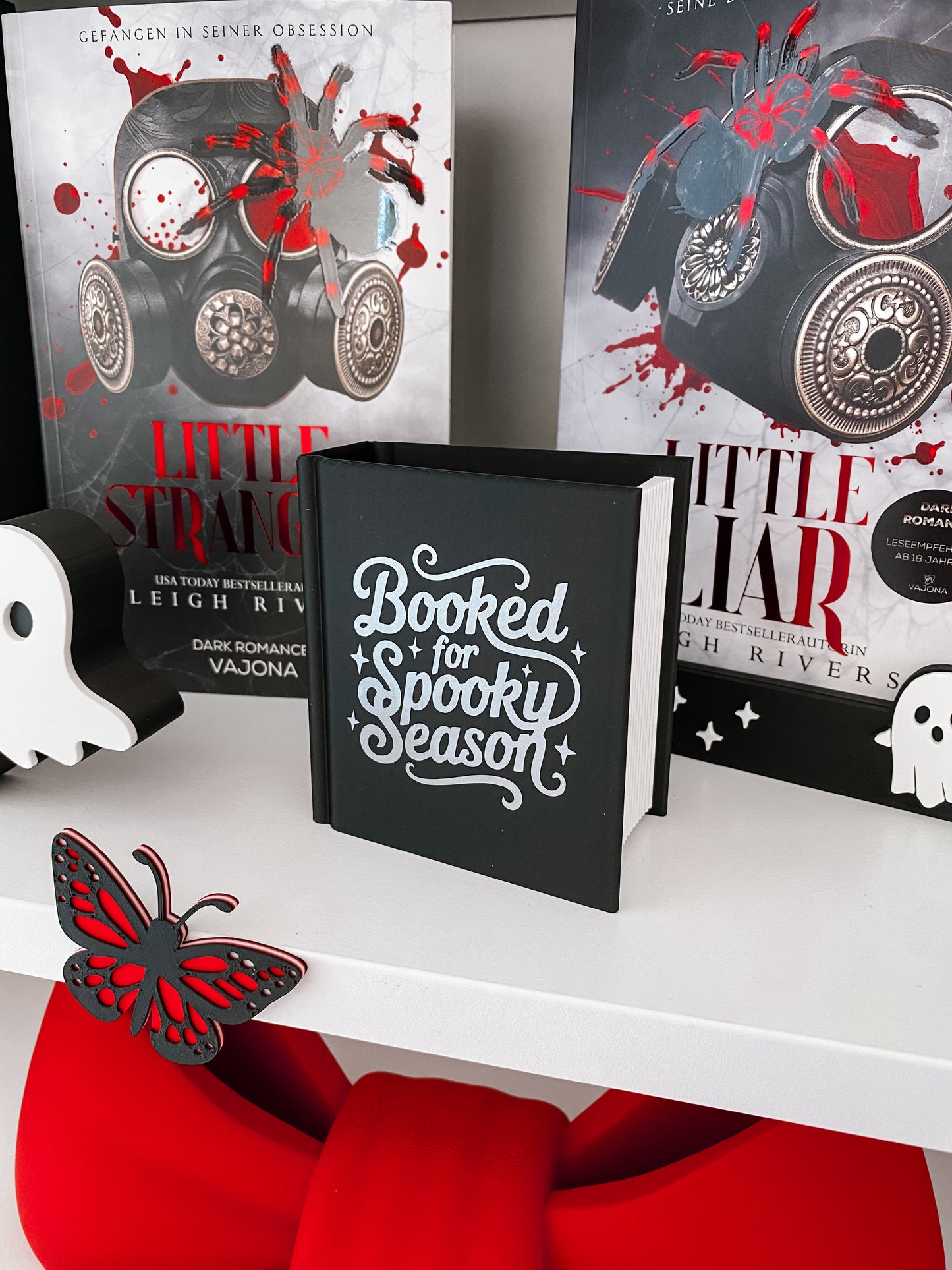 „Booked For Spooky Season“ Lesezeichenhalter