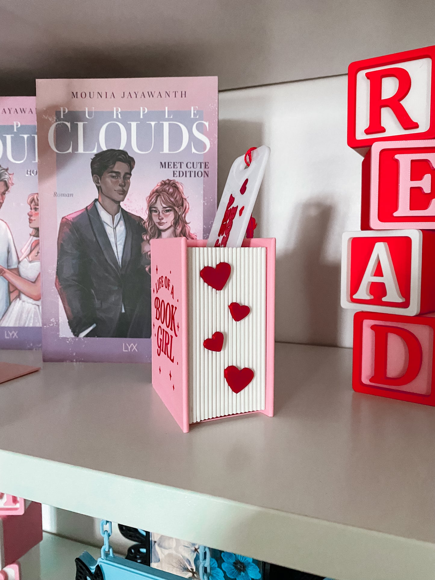 „Life Of A Book Girl“ Lesezeichenhalter mit Farbschnitt