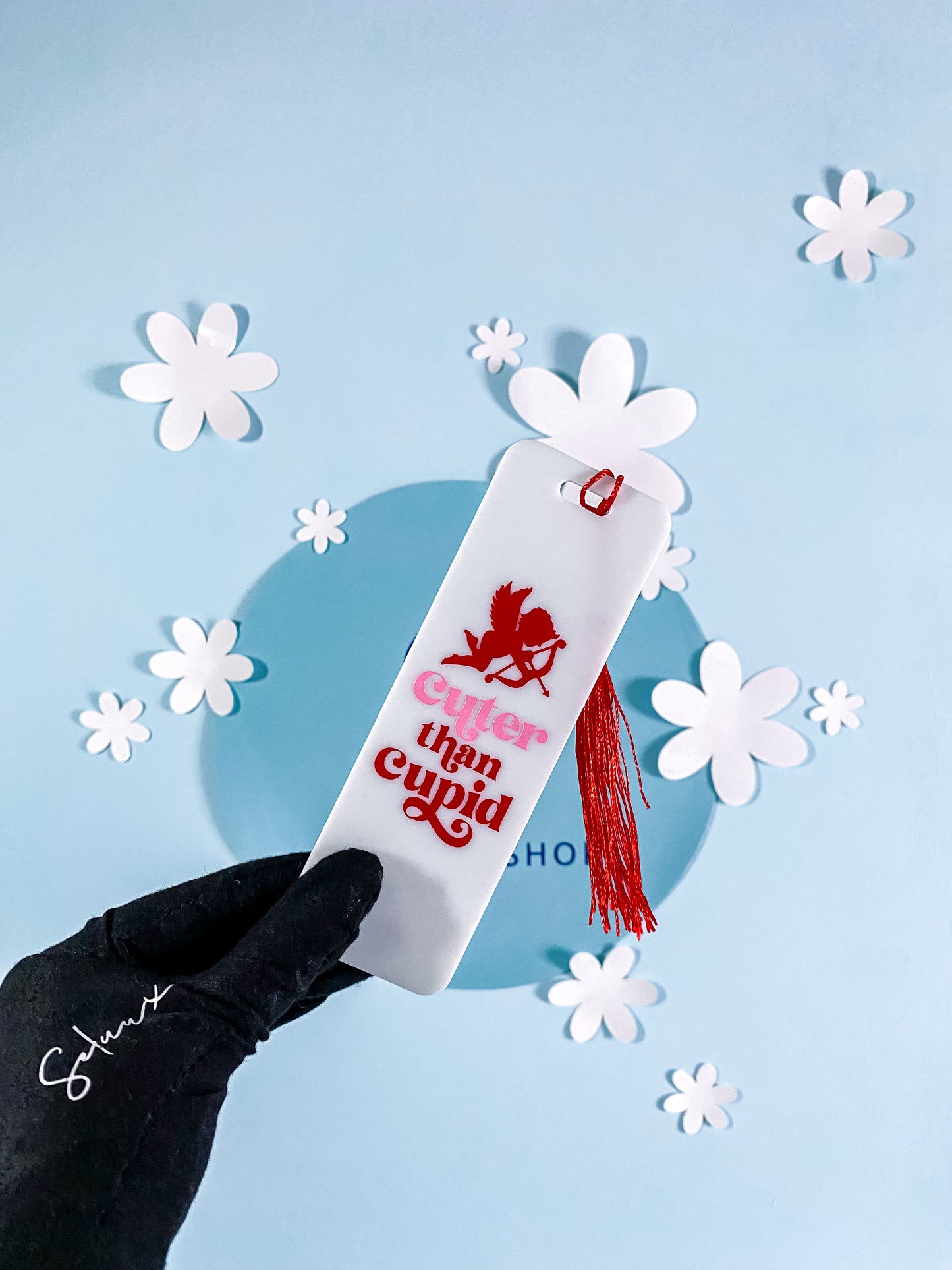 Cuter Than Cupid Lesezeichen
