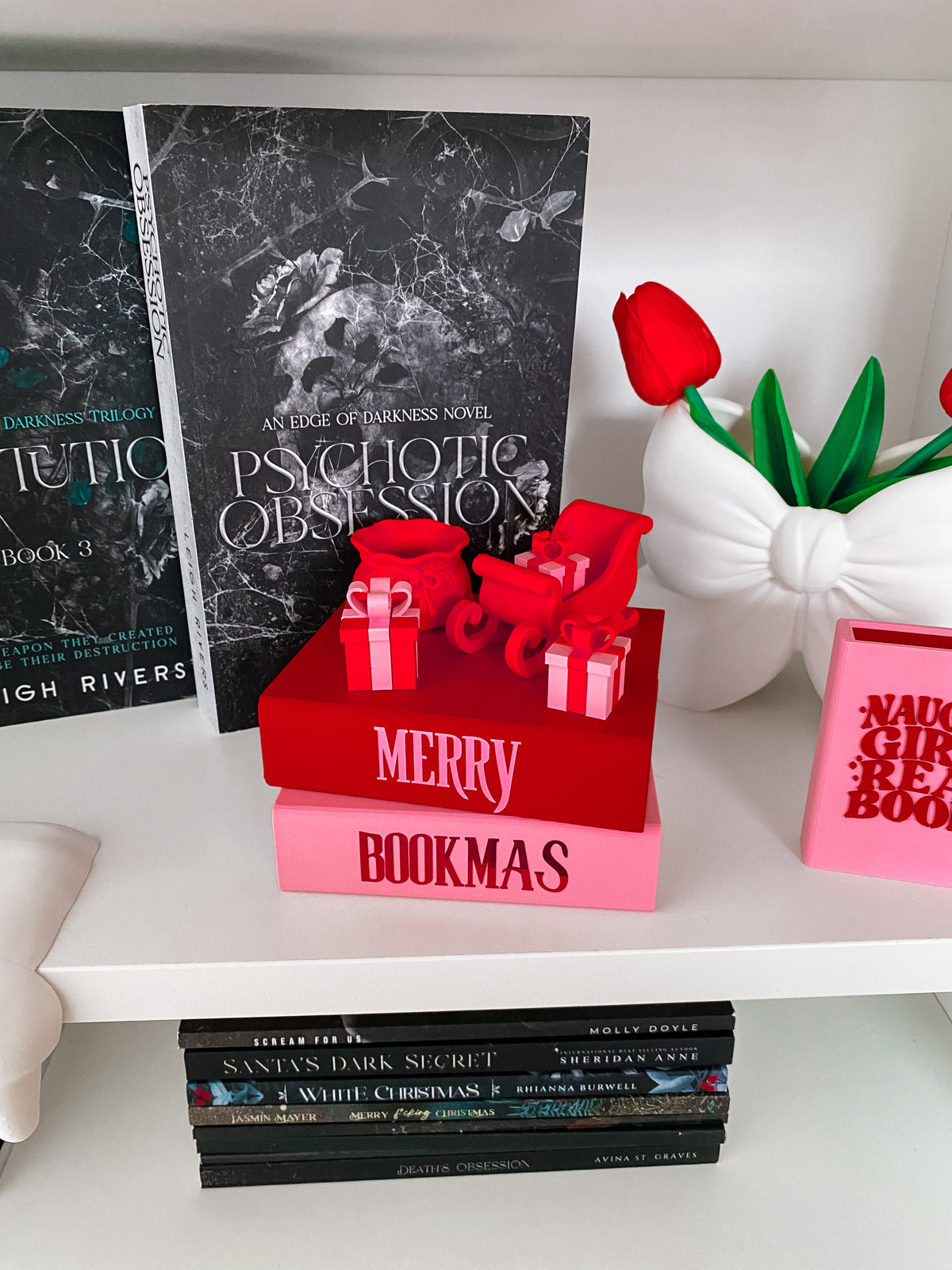 Merry Bookmas Deko-Bücherstapel - Mit extra Geschenk zur freien Platzierung!