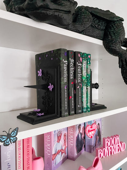 Schwert mit Blüten Book Nook