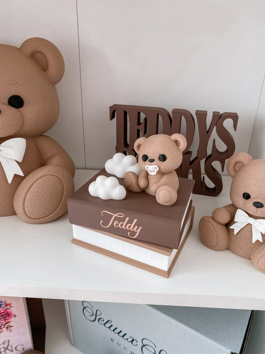 Teddy Deko-Bücherstapel