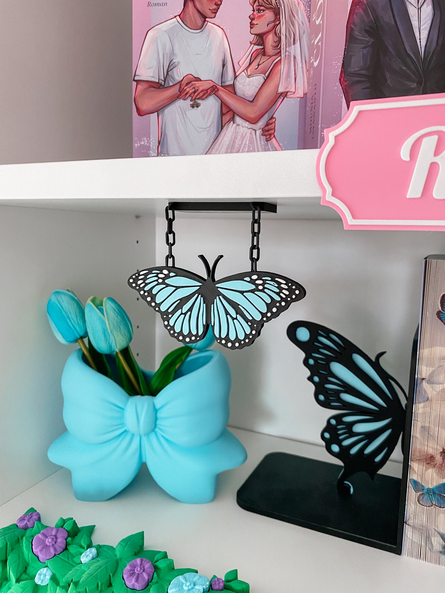 Hängendes Regalschild „Schmetterling“