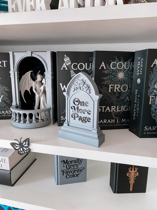 „One More Chapter“ Grabstein