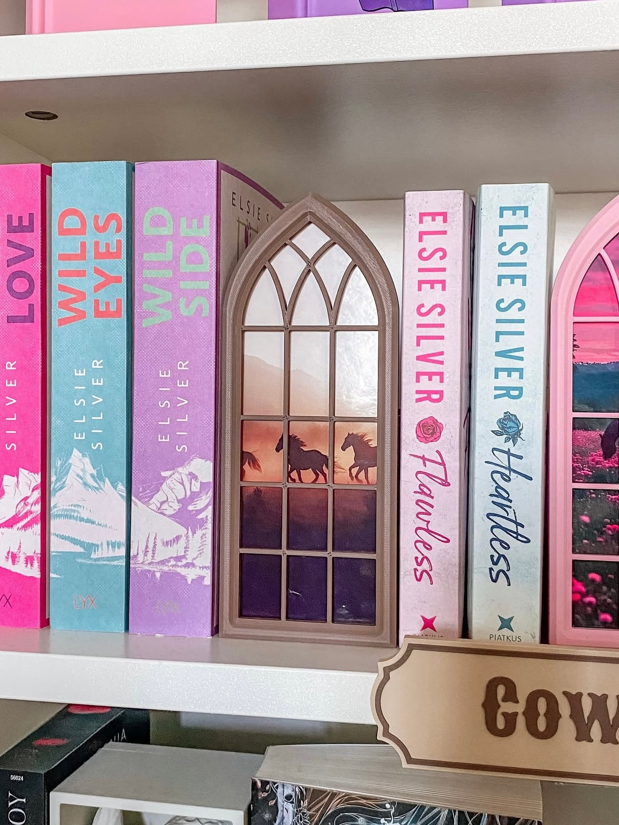 Fensterrahmen mit Aufbewahrung