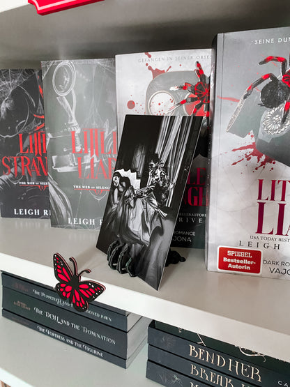 Skelett Hand Charakterkartenhalter - BUCHBOX SPECIAL