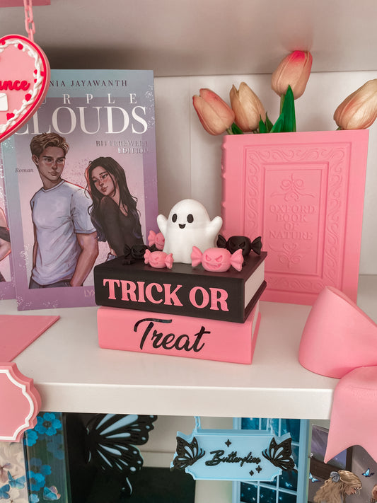 Trick Or Treat Deko-Bücherstapel