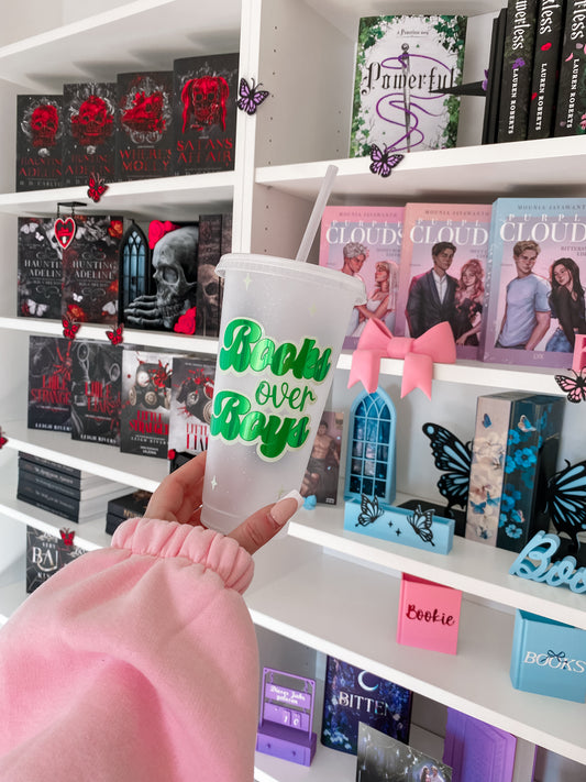 Books Over Boys Trinkbecher