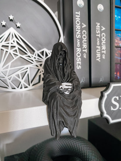 Sensenmann mit Teetasse