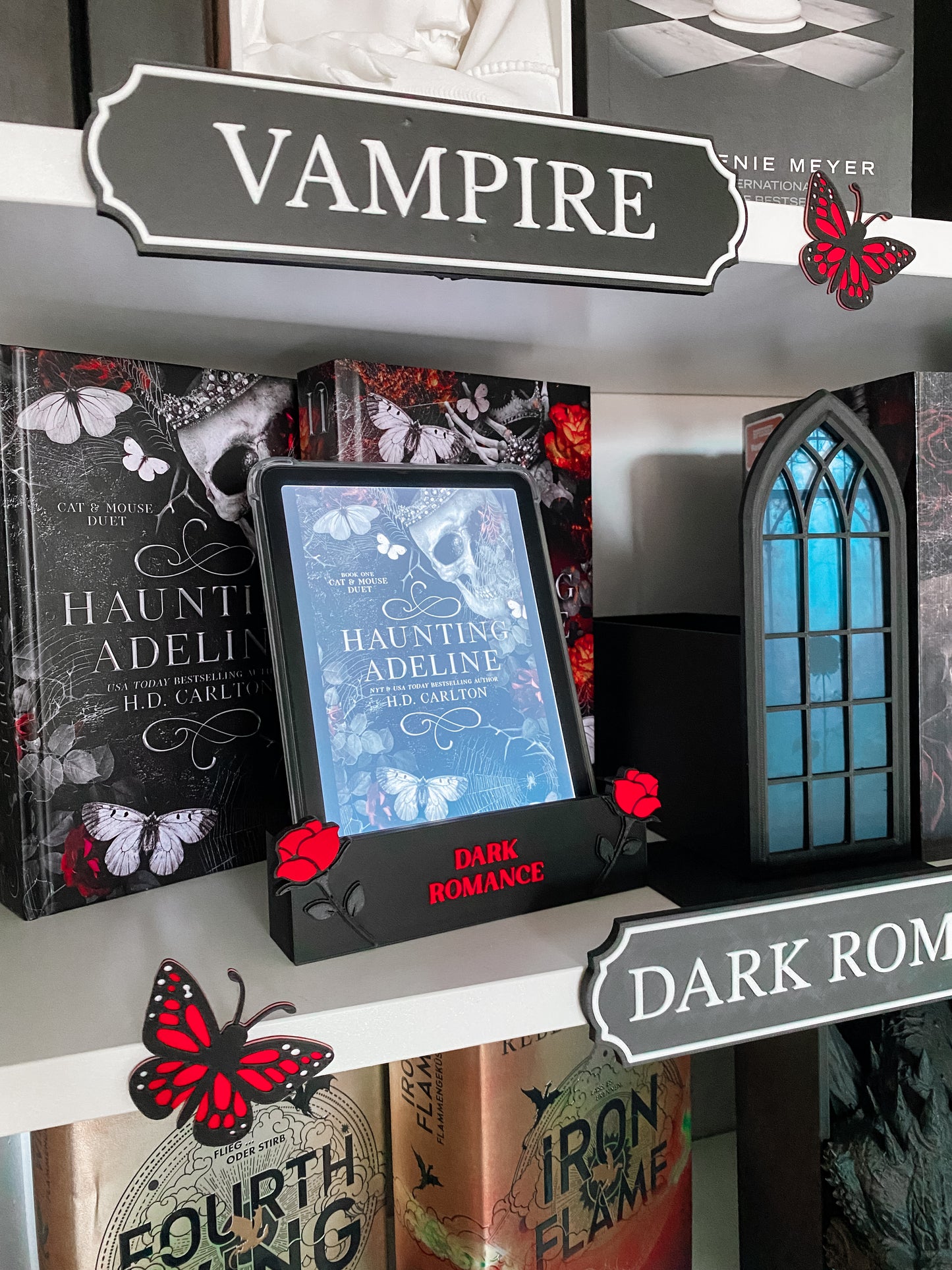 Dark Romance E-Reader Halter