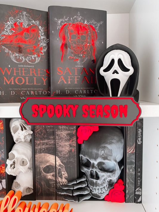 Spooky Season Regalschild