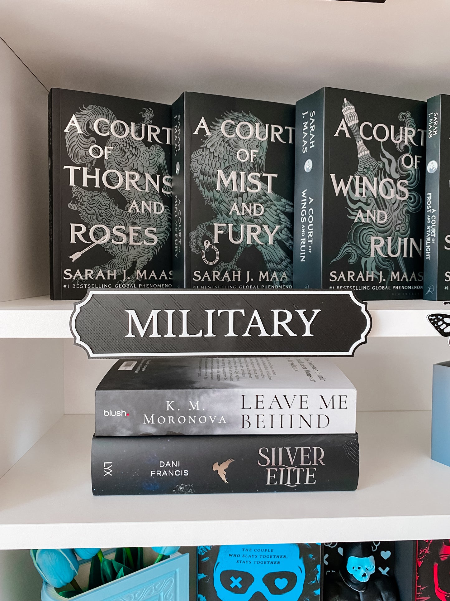 Military Regalschild BASIC
