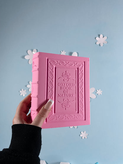 SECOND CHANCE - Blumenvase in Buchform