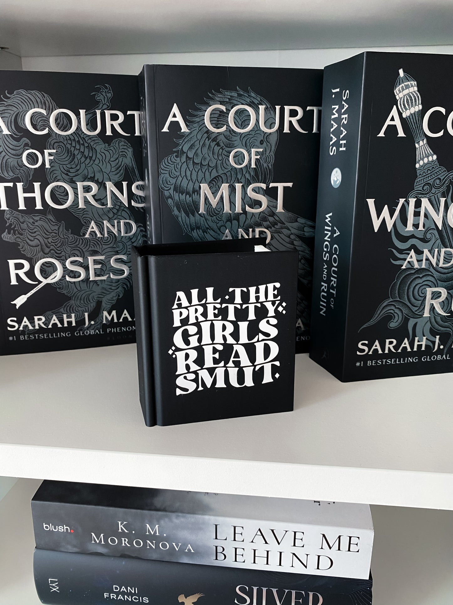 „All The Pretty Girls Read Smut“ Lesezeichenhalter