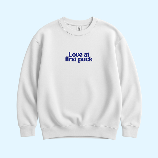 Sweatshirt - Love At First Puck